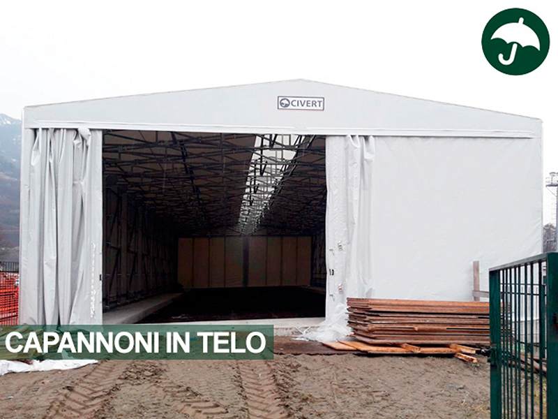 Una copertura o tenda industriale Civert in pvc