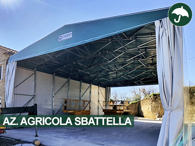 Interno copertura in pvc per azienda agricola